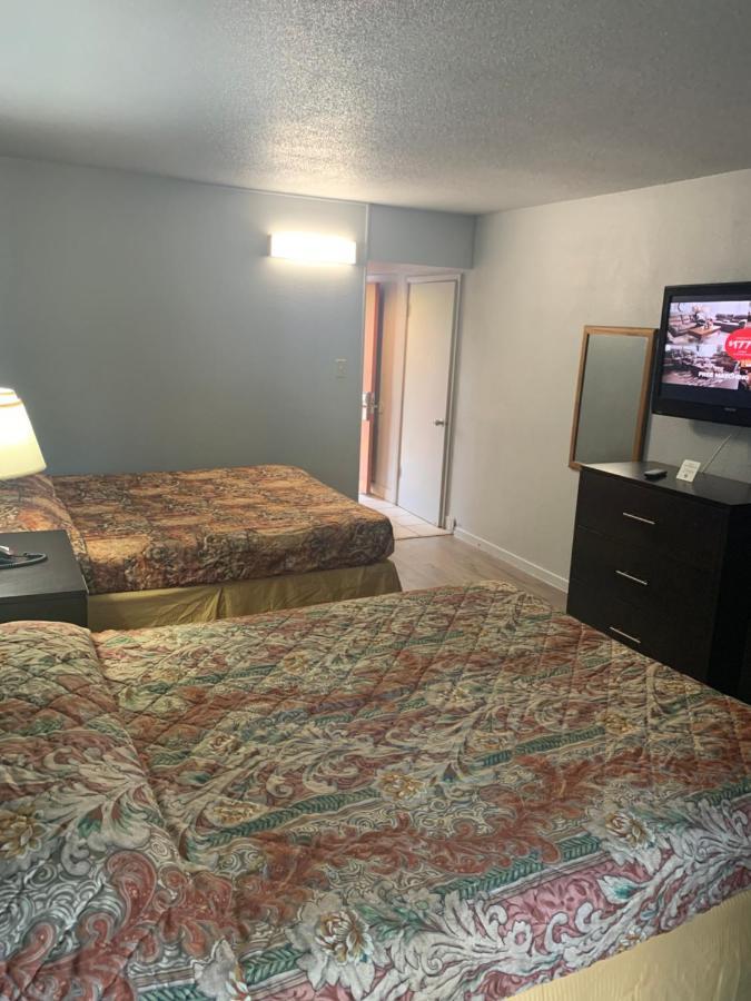 Executive Inn Rusk 외부 사진