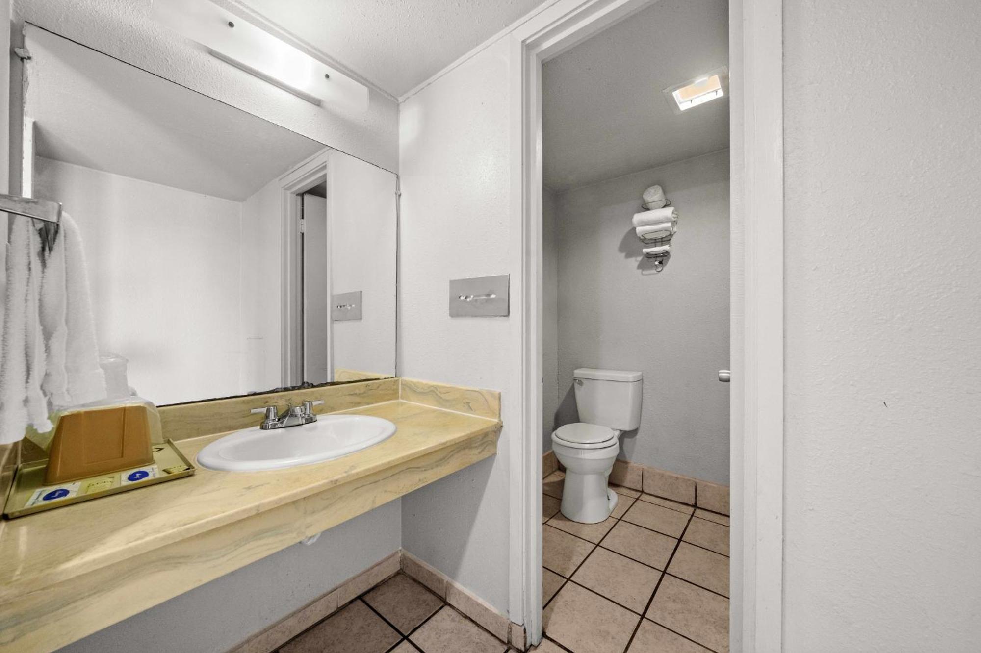 Executive Inn Rusk 외부 사진