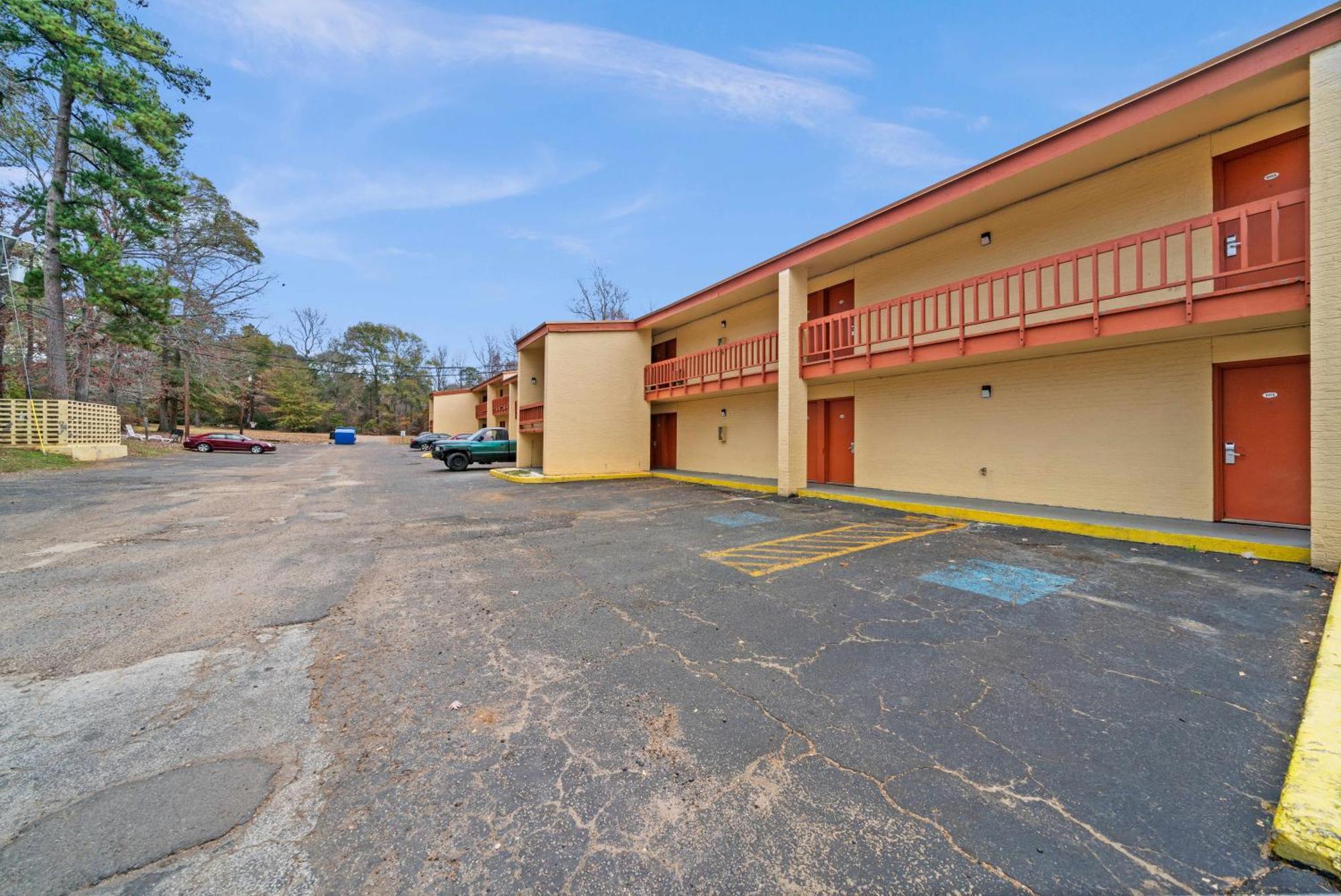 Executive Inn Rusk 외부 사진